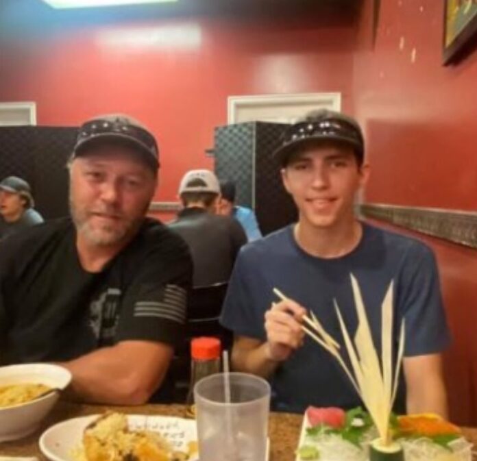 Charlie Sheen Revealed In His New Documentary That He Smoked So Much Crack During His Public Meltdown That It Literally Turned Him Gay - Barstool Sports