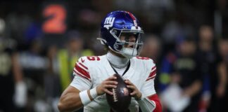 Eagles CB Quinyon Mitchell ruled out after hamstring injury on 'Thursday Night Football' against Giants - CBS Sports