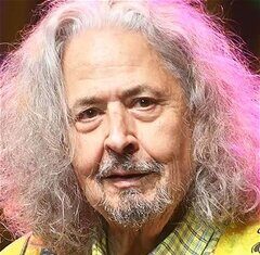 Exclusive | Zohran Mamdani flashes beaming smile in pic with Uganda bigwig who pushed law to jail gay people for life – New York Post Exclusive | Zohran Mamdani flashes beaming smile in pic with Uganda bigwig who pushed law to jail gay people for life - New York Post