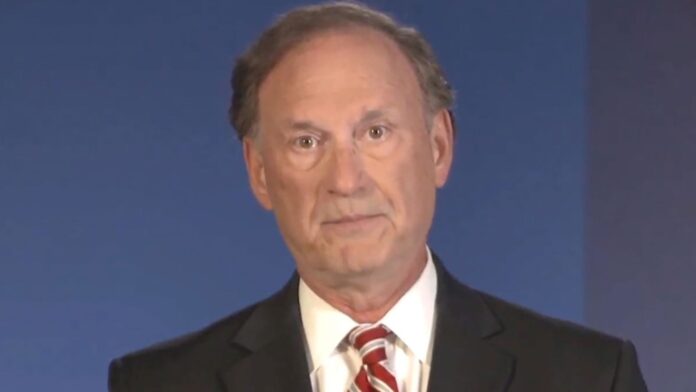 Justice Alito still doesn't like court's gay marriage decision but said it's precedent - USA Today