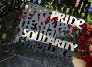 King dedicates memorial to LGBT veterans - The Telegraph