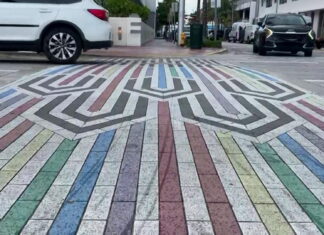 Miami Beach becomes latest Florida city to see rainbow crosswalk removed, angering LGBT community – Yahoo News Canada Miami Beach becomes latest Florida city to see rainbow crosswalk removed, angering LGBT community - Yahoo News Canada
