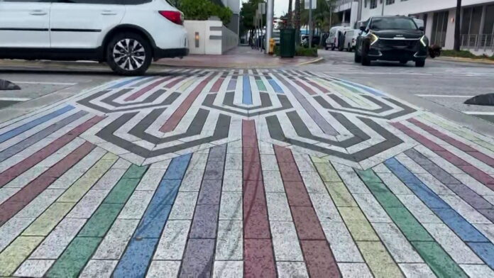 Miami Beach becomes latest Florida city to see rainbow crosswalk removed, angering LGBT community - Yahoo News Canada