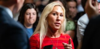 Shutdown Fight Reopens Debate in G.O.P. Over Health Care - The New York Times