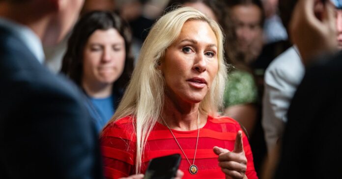 Shutdown Fight Reopens Debate in G.O.P. Over Health Care - The New York Times