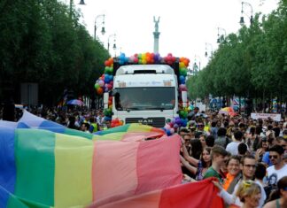 Social trends causing rapid growth in people identifying as LGBT, report says – The National Desk Social trends causing rapid growth in people identifying as LGBT, report says - The National Desk