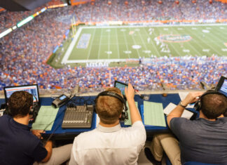 Sports media, college football can’t stop burning money with absurd contracts – New York Post Sports media, college football can’t stop burning money with absurd contracts - New York Post