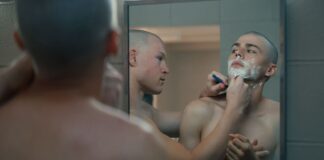 'They operated under a cloud of fear': A secret history of gay people in the US military - BBC