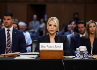 US Supreme Court skeptical toward Colorado LGBT 'conversion therapy' ban - Reuters