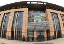 Where college sports federal legislation stands as Democratic senators push back on SCORE Act - CBS Sports