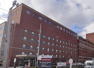 Maine health system accidentally sends letters to more than 500 patients stating they're dead - ABC News