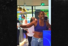 Singer Tish Hyman Says She Was Booted From Gold's Gym Over Complaint About Man In Women's Locker Room - TMZ