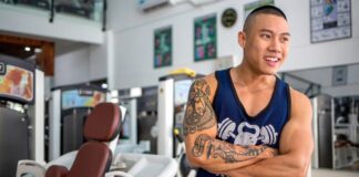 This LGBT Gym Helps Transgender Clients Shape Their Bodies to Match Their Identities - Yahoo