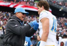 Vlad Guerrero honored a gay sports icon with his choice of pregame attire - OutSports