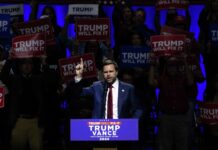 What is ‘a normal gay guy’ to J.D. Vance? – San Francisco Chronicle What is ‘a normal gay guy’ to J.D. Vance? - San Francisco Chronicle