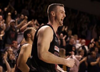 Ex-NBL star Andrew Ogilvy comes out as gay - ESPN