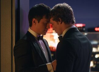 First out gay hockey pro thinks 'Heated Rivalry' will lead to more players staying in the closet - Entertainment Weekly