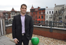 Gay D.C. gym owner delays decision on plea offer in child porn case - Washington Blade