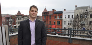 Gay D.C. gym owner delays decision on plea offer in child porn case - Washington Blade