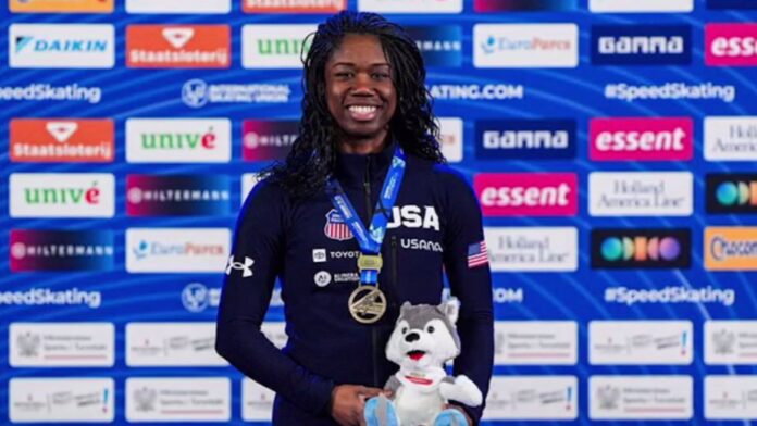 Gay ice hockey drama 'Heated Rivalry' becomes a surprise hit in Russia despite anti-LGBTQ+ laws - AP News