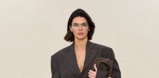 Grindr Connects the Flock: From Gay Sheep, to the NYC Runway, to the Global Gayborhood – Business Wire Grindr Connects the Flock: From Gay Sheep, to the NYC Runway, to the Global Gayborhood - Business Wire