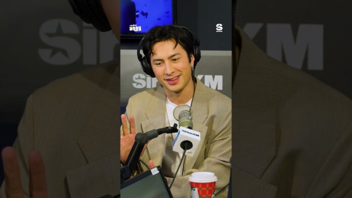 ‘Heated Rivalry’ star says closeted gay pro athletes have reached out to him - outsports.com