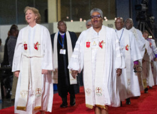 Historic Texas UMC church gets OK to keep LGBT rainbow-color steps painted to defy governor - Christian Post