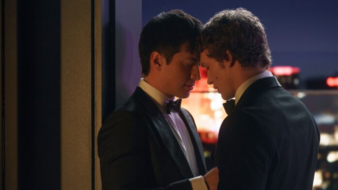 Inspired by Heated Rivalry, gay hockey player shares his moving coming out story - LGBTQ Nation