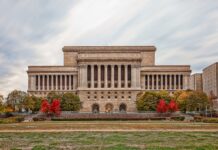 Lapse of health care contract for Milwaukee County employees angers officials - WPR