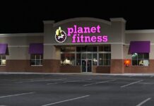 Planet Fitness revokes woman’s membership after transgender complaint - fox61.com