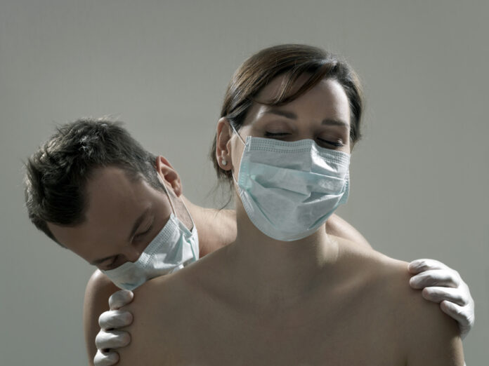 What is 'wildflowering' & should LGBTQ+ folks jump on this new trend? Dating experts weigh in - pride.com