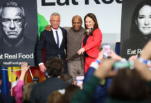 Another C.D.C. Vaccine Skeptic Steps Down - The New York Times