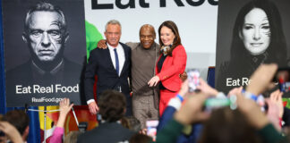 Another C.D.C. Vaccine Skeptic Steps Down - The New York Times