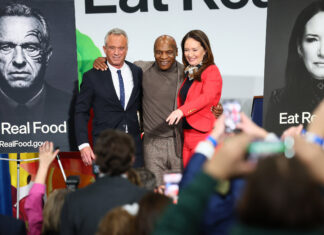 Another C.D.C. Vaccine Skeptic Steps Down - The New York Times