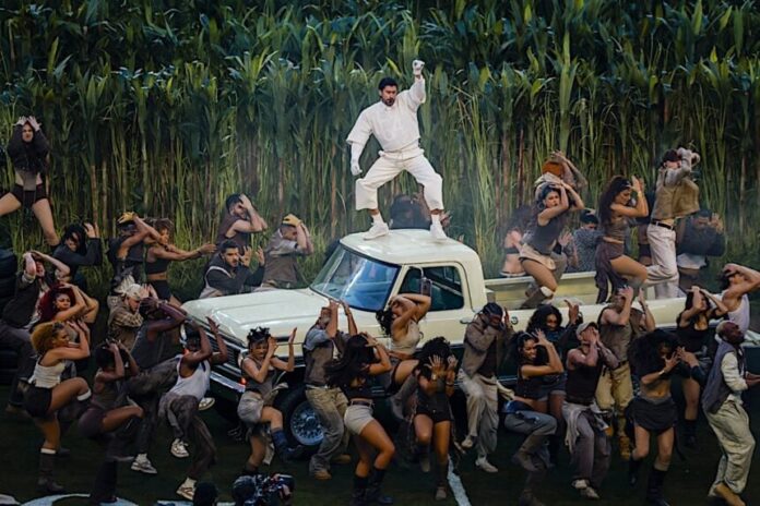 Bad Bunny's Super Bowl Halftime Dancers React to Viral Gay Moment (Exclusive) - People.com