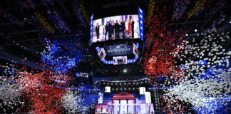 Did gay dating app Grindr crash during the RNC in Milwaukee? - Milwaukee Journal Sentinel