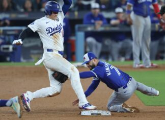 Dodgers fans erupt in West Hollywood after World Series win – OutSports Dodgers fans erupt in West Hollywood after World Series win - OutSports