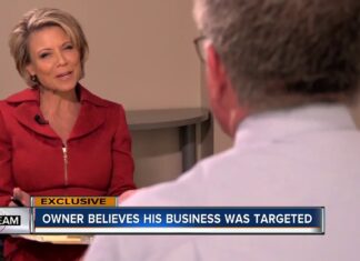 Hamburger Mary’s owner claims health department targeted his restaurant for being gay – Tampa Bay 28 Hamburger Mary's owner claims health department targeted his restaurant for being gay - Tampa Bay 28