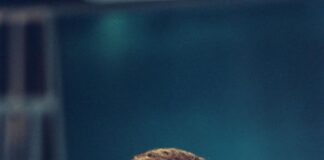 Jail workers mocked a gay guard & threatened his life. Now heâs getting his payback. - LGBTQ Nation