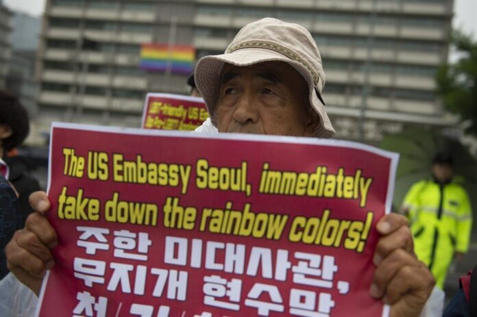 Protestant church group's unwavering support for gay rights - The Korea Times