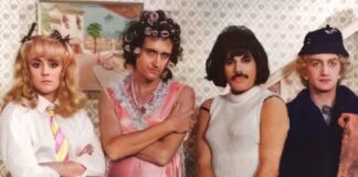 Russian court rules photo of rock band Queen constitutes ’LGBT propaganda’ – Новая газета Европа Russian court rules photo of rock band Queen constitutes ’LGBT propaganda’ - Новая газета Европа