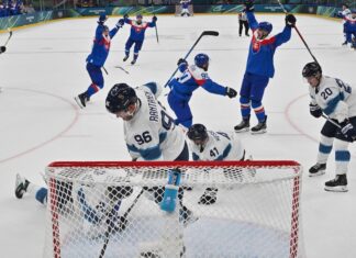 Saturday Sports: North Country high school basketball, volleyball and hockey – WWNY Saturday Sports: North Country high school basketball, volleyball and hockey - WWNY