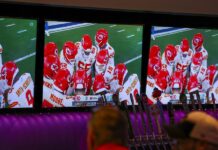 YouTube TV launching lower-cost sports-only package of channels - The New York Times