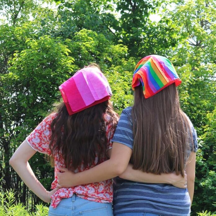 9 Lesbian Ways to Wear a Bandana - Autostraddle