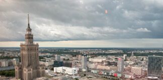 Sicherer Reisen: Gay Travel Index 2026: Polen ist Aufsteigerland des Jahres - WirtschaftsWoche